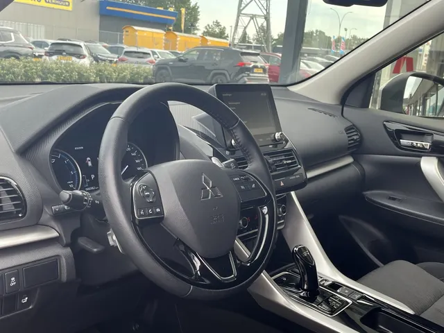 Mitsubishi Eclipse Cross 2.4 PHEV Intense