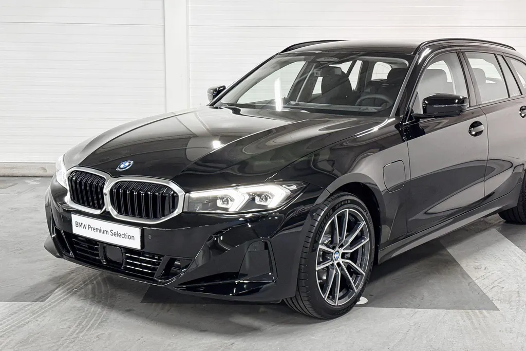 BMW 3 Serie Touring 330e