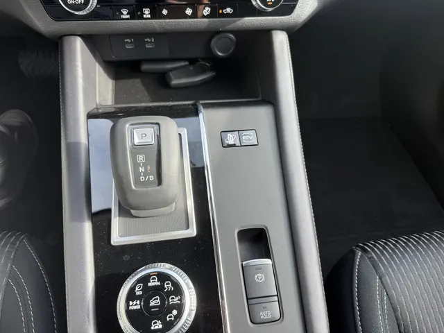 Mitsubishi Outlander 2.4 PHEV Pure