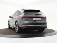 Audi e-tron S quattro 95 kWh 503pk · SOH 98,5% · Panoramadak · Luchtvering · Camera · Leder Valcona · B&O Sound · Keyless · 22'Velgen ·