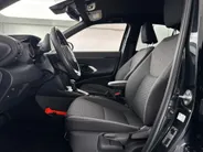 Toyota Yaris Cross 1.5 Hybrid Dynamic | Navigatie | 17'' L.M. Velgen | Adaptieve Cruise Control
