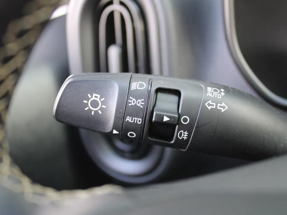 Kia Picanto 1.0 DPI DynamicPlusLine | Airco | Navi | Cruise | Camera | 14' LM | LED |