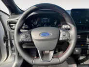 Ford Focus Wagon 1.0 EcoBoost Hybrid ST Line X | Automaat | Pano dak | BLIS | Adapt. Cruise control | Winter pack | Draadloos opladen mobiel | Parkeersensoren voor en achter | Achteruitrijcamera | B&O audio | Bovag garantie |