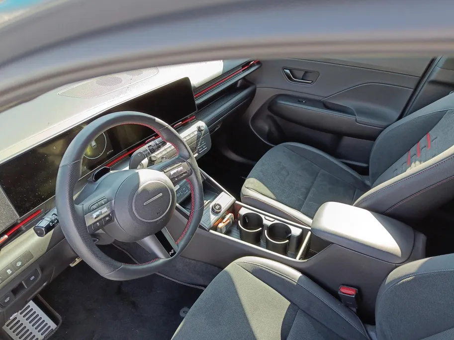 Hyundai Kona 1.6 GDI HEV N Line Sky | Apple Carplay/Android Auto | Rondom camera | Schuif-/kanteldak