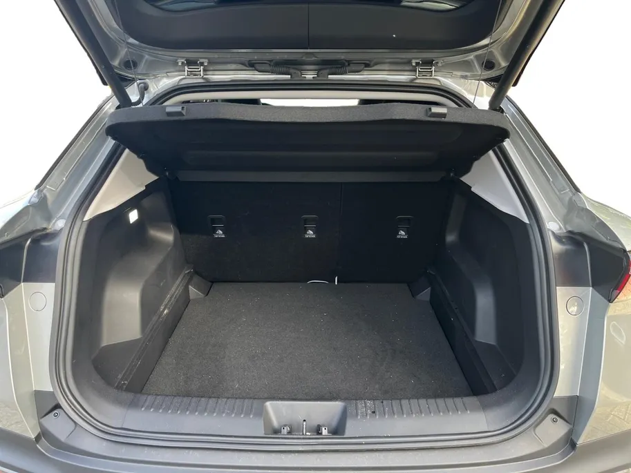 Omoda 5 EV Premium 61 kWh | DEMO | 360 camera | Leder | Stoelverwarming en stoelverkoeling | Carplay |