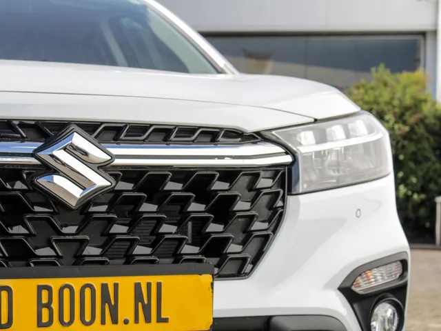 Suzuki S-Cross 1.5 Hybrid Select Automaat | Cruise | Carplay/Android | Camera | Park sens | Lm-Velgen