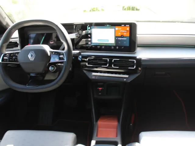Renault 5 comfort range Roland-Garros 52 kWh | Alpine spoiler | Navigatie | Adaptive Cruise | Speciale uitvoering | DEMONSTRATIE AUTO, VRAAG NAAR BESCHIKBAARHEID |