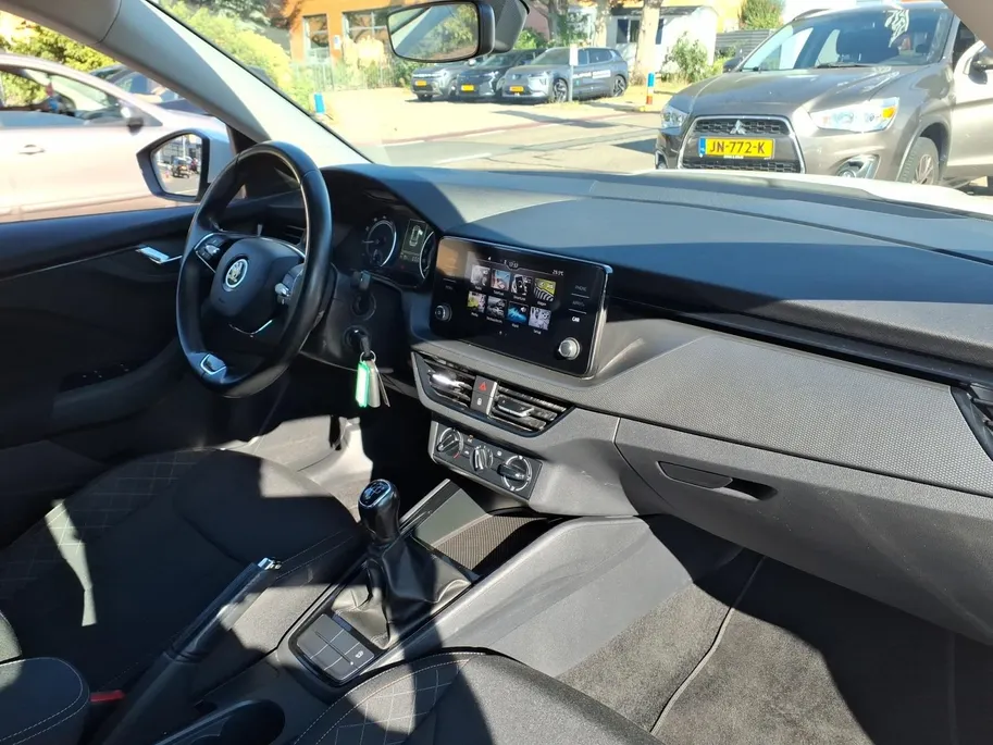 Škoda Kamiq 1.0 TSI Active Andriod/Apple carplay | PDC | Airco | Cruise controle | L.m.velgen | 1 jaar garantie