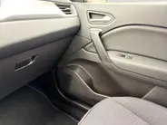 Renault Captur 1.6 E-Tech Hybrid 145 Intens Apple Carplay/Android Auto , electronic climate controle , Camera , cruise , tel , lm velgen , parkeersensoren , navi groot scherm .