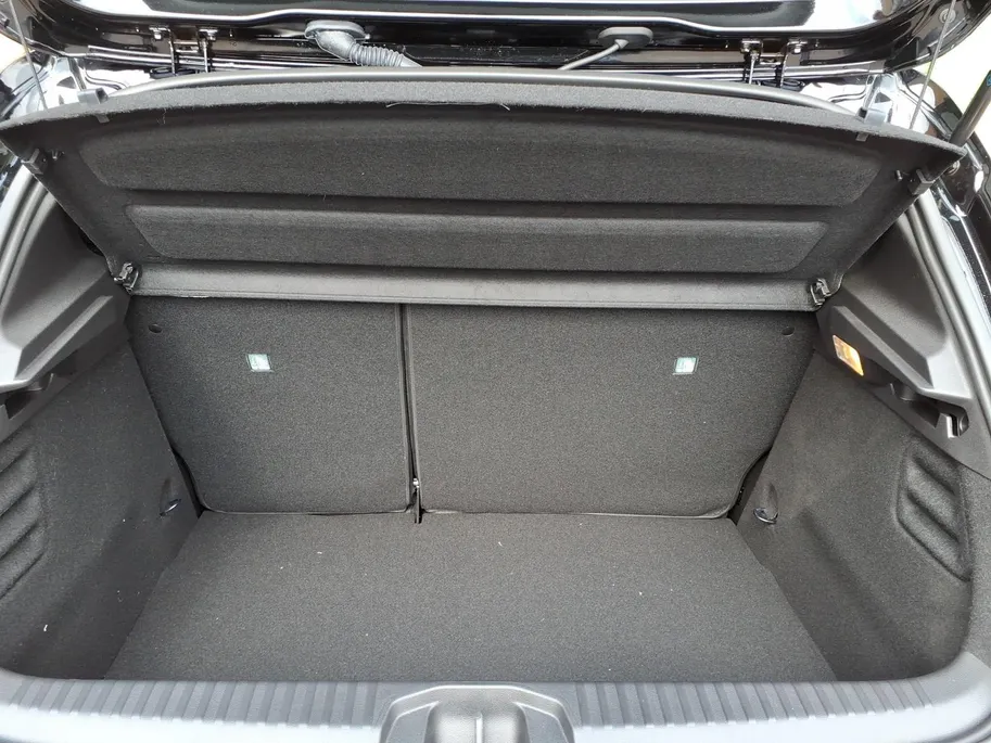 Mitsubishi Colt 1.6 HEV Intense Automaat €5.500, - ACTIE KORTING op voorraad auuto`s! | 8 JAAR GARANTIE | op=op