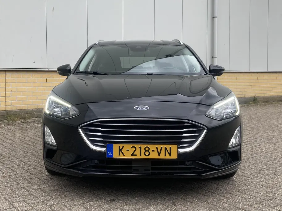 Ford Focus 1.0 EcoBoost Hybrid 125 pk Titanium X Wagon Navigatie - Apple Carplay/ Android Auto - Camera - Draadloos opladen telefoon - Elektrische achterklep