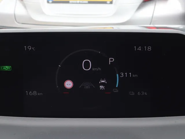 Toyota C-HR+ Executive AWD 77 kWh | Executive Plus Pack |