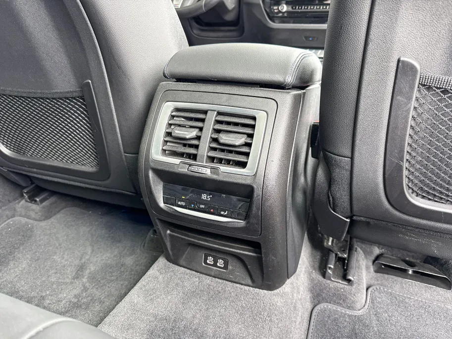 BMW iX3 High Executive 80 kWh