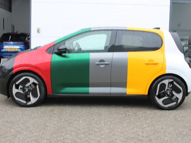 Renault Twingo urban range techno 27.5 kWh | Adapative Cruise | Google Navigatie | Climate Control | DEMO VRAAG NAAR DE BESCHIKBAARHEID