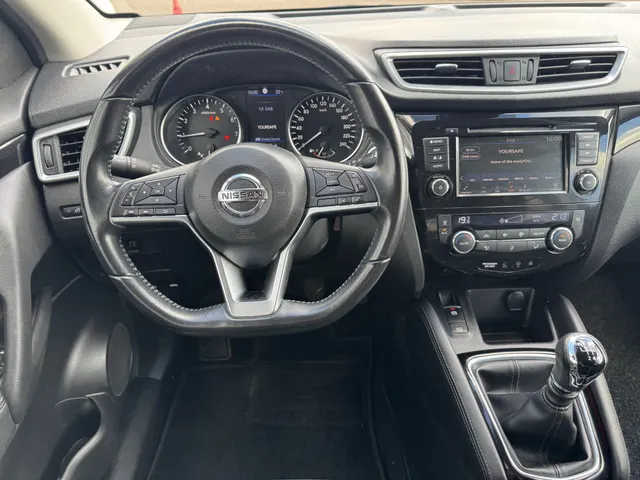 Nissan QASHQAI 1.3 DIG-T N-Connecta Trekhaak 13p max 1.300kg