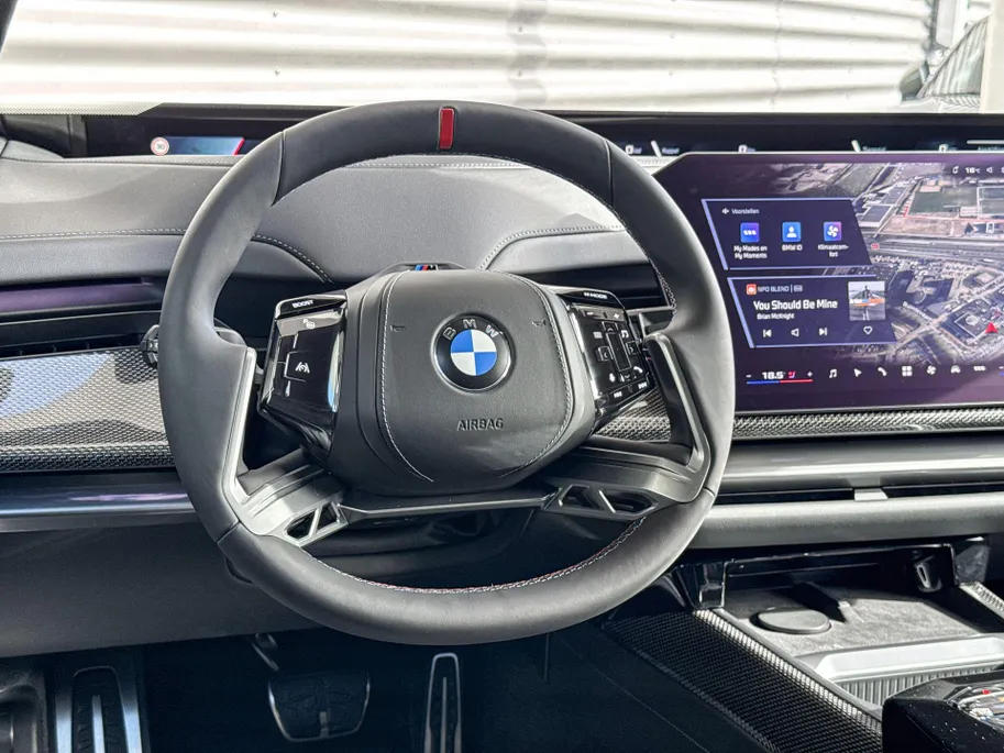 BMW i7 M70 xDrive 118.1 kWh