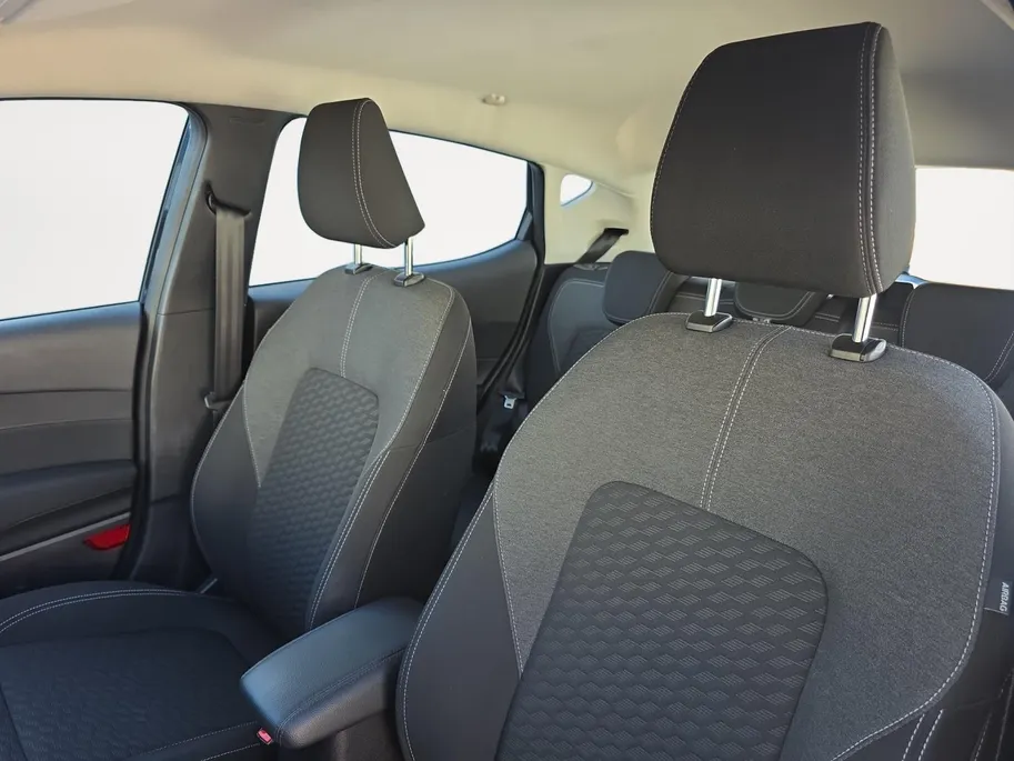 Ford Fiesta 1.0 EcoBoost Hybrid Titanium | 1e Eigenaar | NL-Auto | Winter Pack | Apple/Android Carplay | Keyless | Parkeersensoren | 12 maanden garantie! |