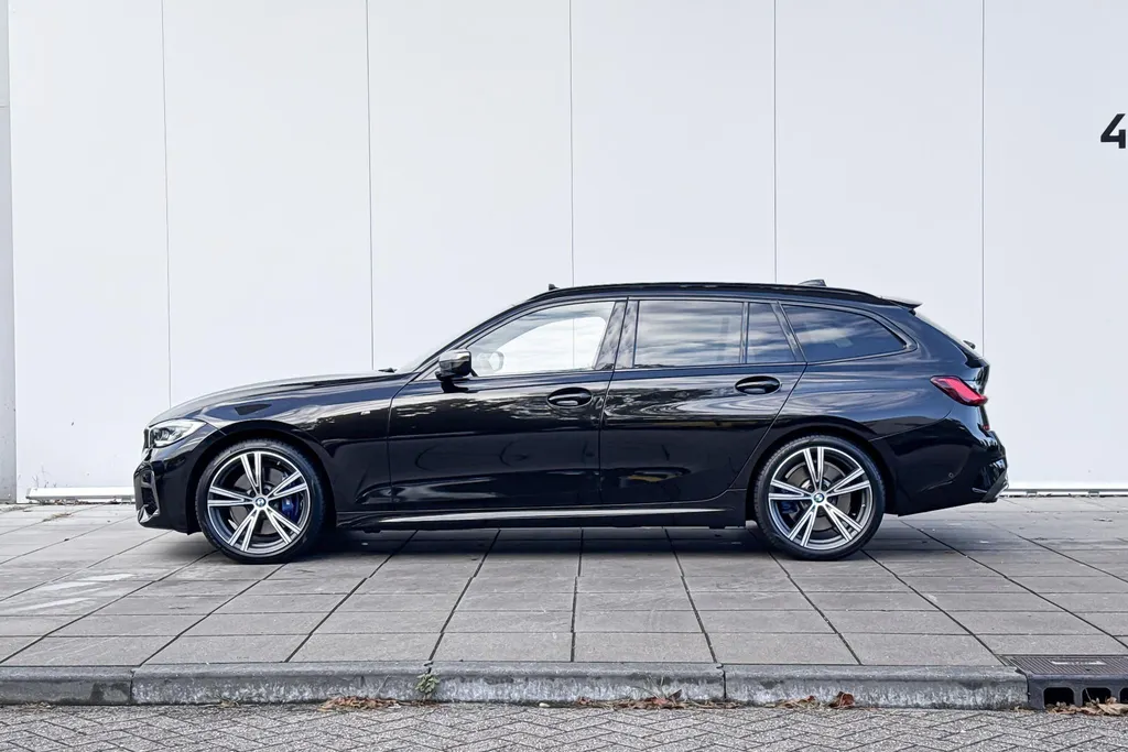 BMW 3 Serie Touring M340i xDrive High Executive