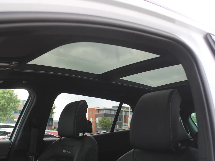 Kia Sportage 1.6 T-GDi Hybrid GT-Line | Stuur-/stoelverwarming | Elek. stoelverstelling + achterklep | Schuifdak | 18' LM | Cruise adapt. | Camera |