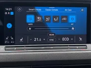 Volkswagen Golf 1.4 eHybrid 245pk GTE · Panoramadak · Trekhaak · Apple/Android Car Play · Camera · Stoelverwarming ·