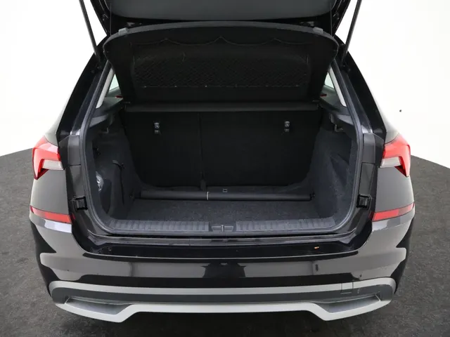 Škoda Kamiq 1.0 TSI Ambition Apple CarPlay | Android Auto