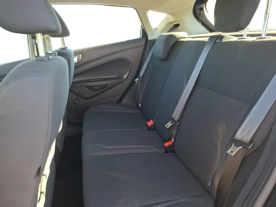 Ford Fiesta 1.0 Style | D-Riem al vervangen | Navigatie | Lichtmetalen velgen  Bluetooth | Airco | Start/stop | Nieuwe APK | 12maanden BOVAG Garantie |