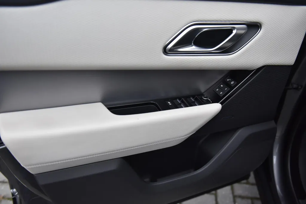 Land Rover Range Rover Velar P250 AWD