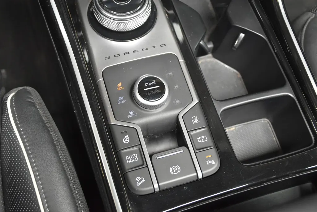 Kia Sorento 1.6 Plug-in Hybrid 4WD ExecutiveLine 7zits |Navi |Pano |Cruise