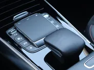 Mercedes-Benz GLA 250 e AMG Line l Keyless l Achteruitrij camera l Stoelverwarming