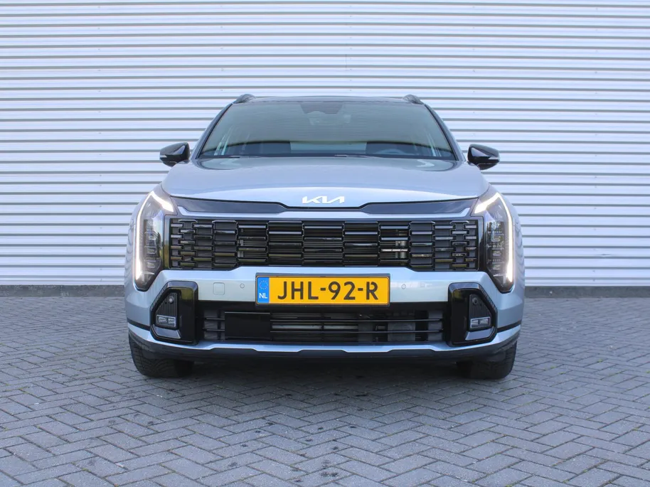 Kia Sportage 1.6 T-GDi Hybrid GT-Line | Trekhaak | Stuur-/stoelverwarming | Elek. stoelverstelling + achterklep | Schuifdak | 18" LM | Cruise adapt. | Camera |