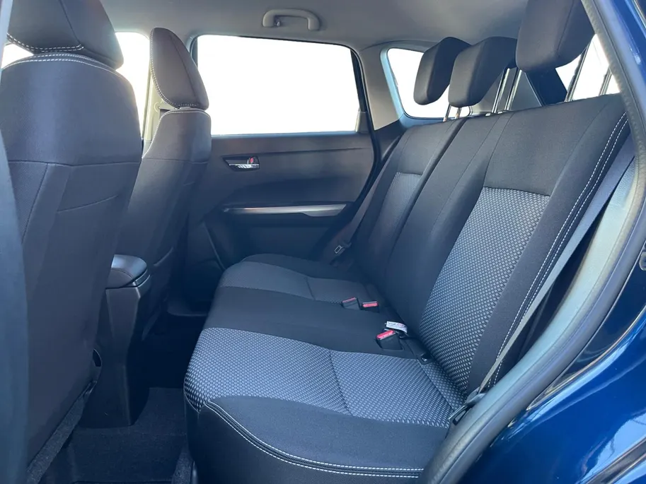 Suzuki Vitara 1.4 Boosterjet Smart Hybrid Select | Lage Kilometerstand | Stoelverwarming | Parkeer Camera | Navigatie | Apple/Android Carplay |