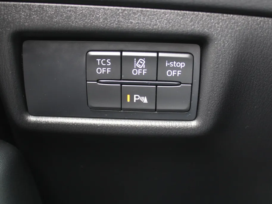 Mazda CX-5 2.0 e-SkyActiv-G AT M Hybrid 165PK Centre-Line C+C | Trekhaak | LED | Navi | Clima | Camera | Dodehoek detectie | Stoel-/stuurverwarming | PDC | 17' LM |