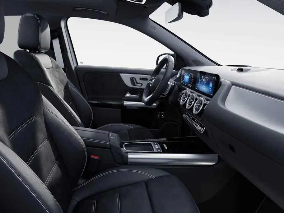 Mercedes-Benz GLA 250 e 140 Years Edition