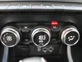 Renault Arkana 1.6 E-Tech Hybrid 145 PK Intens | Elektrisch bedienbare trekhaak | Camera achter | Bose geluid | Groot scherm | Reservewiel | Dode hoek sensoren | Adaptieve cruise controle |