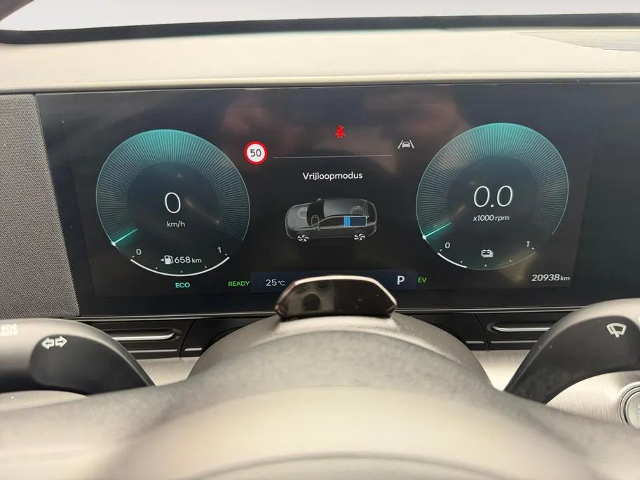 Hyundai Kona 1.6 GDI HEV Comfort Smart | Stuur-/ Stoelverwarming | Navigatie | Achteruitrijcamera | Parkeersensoren voor en achter | Apple Carplay/ Android Auto | dodehoek detectie |