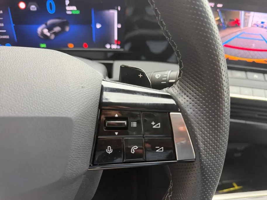 Opel Astra 1.6 Hybrid Business Edition | Stoel/Stuur Verwarming | AGR Stoelen! | CARPLAY!