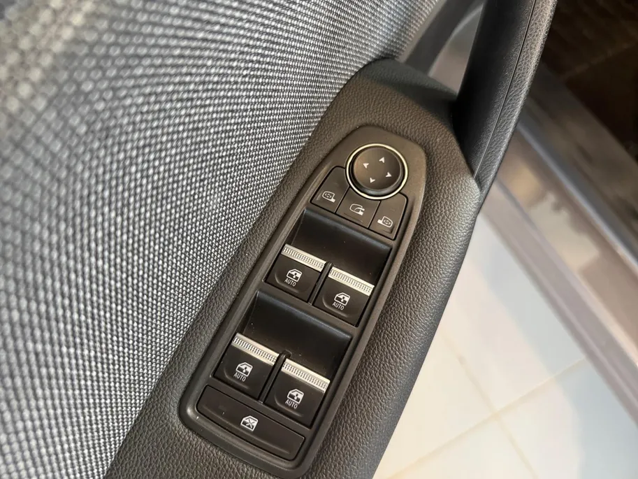 Renault Captur 1.8 E-Tech full hybrid 160 techno *Aut*Navi+Camera*Climate*Adaptive Cruise*Als Nieuw!