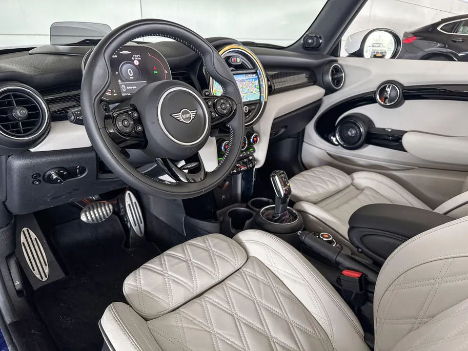 MINI Cooper Cabrio 2.0 John Cooper Works Chili