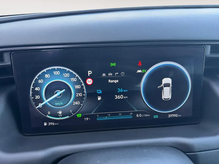 Hyundai Tucson 1.6 T-GDI PHEV N Line 4WD 265PK | 66km WLTP elektrisch | Navigatie | Apple Carplay & Android Auto | Adaptive cruise control | Parkeersensoren rondom | 360 camera | Stoelverwarming & koeling voor |