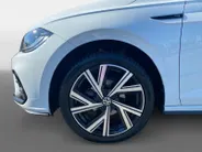 Volkswagen Polo 1.0 TSi R-Line Business Panodak | 17' Bergamo |iQ LED Lights | cruise | Virtual Cockpit | etc.