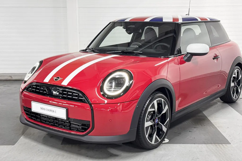 MINI Cooper 3-deurs C