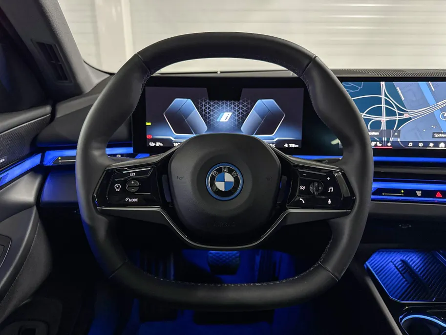 BMW i5 Sedan eDrive40