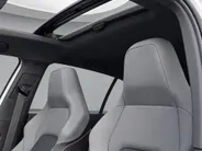 Volkswagen Golf 1.5 272pk DSG eHybrid GTE · Panoramadak · Stoelventilatie · Camera · Elek. Voorstoel · Garantie t/m 21-09-2030 of 100.000km