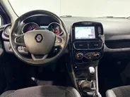 Renault Clio 90PK TCe Intens | Camera | Parkeersensoren | Lichmetalen Velgen | Climate Control | Cruise Control | Licht & Regensenor | Armsteun | Full LED | Keyless Entry |