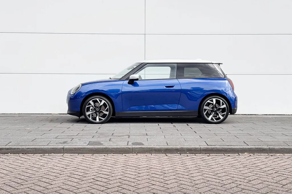 MINI Cooper 3-deurs Electric Cooper SE Classic M 54.2 kWh