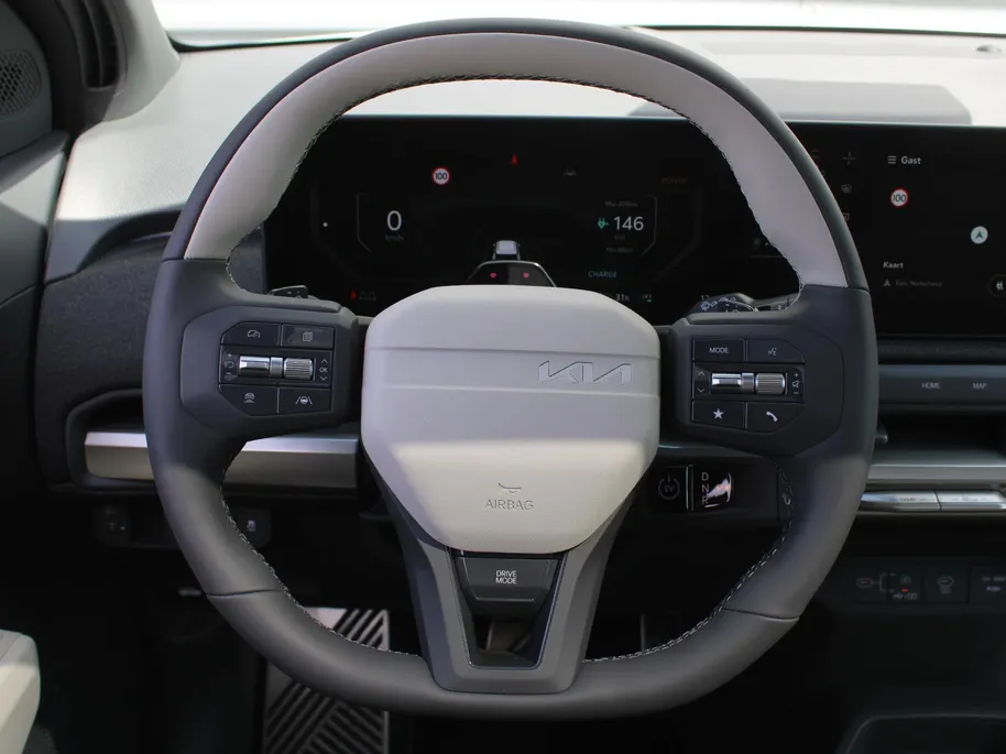 Kia EV3 GT-PlusLine 81.4 kWh | Stuur-/stoelverwarming + ventilatie | Camera rondom | Schuifdak | Leer | HUD | Elek. stoelverstelling + achterklep |