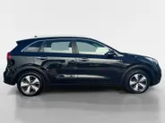Kia Niro 1.6 GDi Hybrid DynamicLine | Zeer nette auto | Navigatie |  Trekhaak | 100% onderhouden | 12 maanden BOVAG garantie |