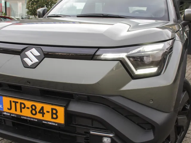 Suzuki e Vitara Style 61 kWh | € 2000,- Voordeel! | Alle kleuren leverbaar!