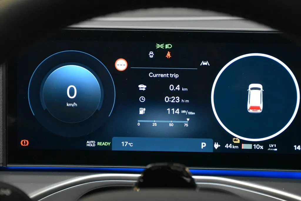 Hyundai IONIQ 9 110,3 kWh 218pk RWD Connect+