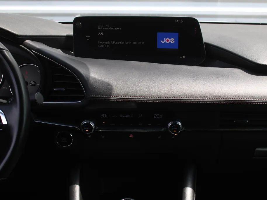 Mazda 3 2.0 e-SkyActiv-X M Hybrid 6MT 186PK Exclusive-line | Leder | Heads-Up Display | Keyless | Bose Audio | 360° Camera | Elek. stoelverstelling + geheugen | Navi |